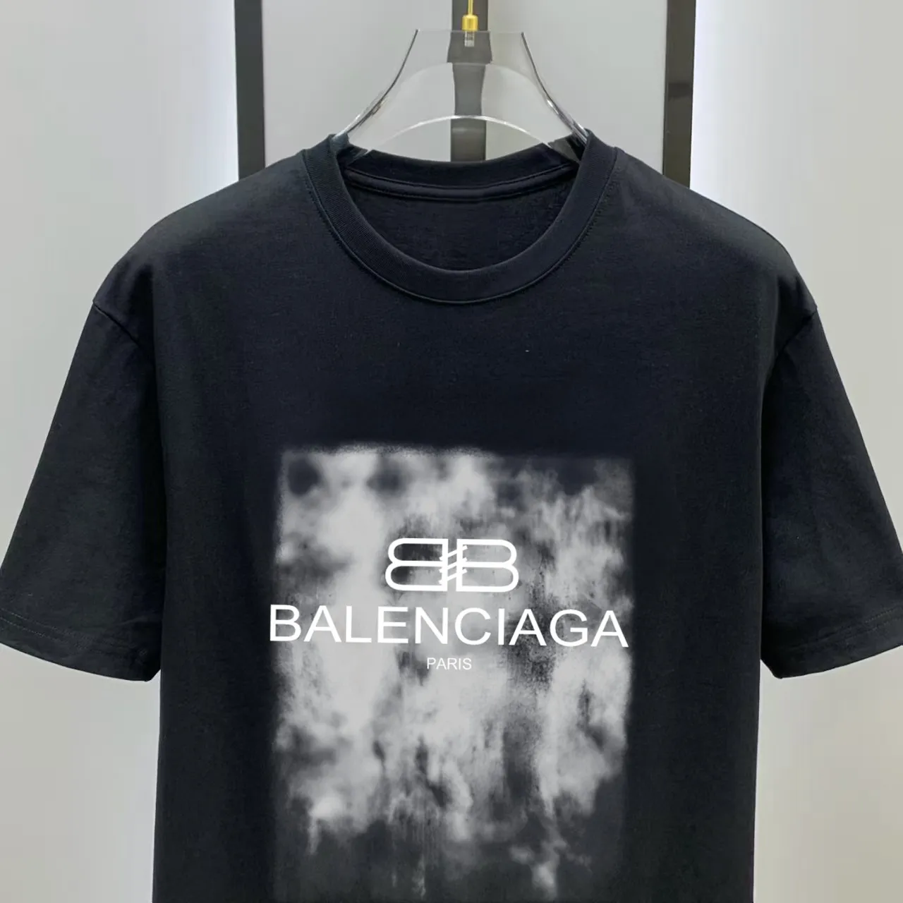 # 2026 New Arrival New Arrival T Premium ！ logo Premium 250 . . . . . ！ ！ ：Black。White！ Sizes： S M L XL XXL ：50 52 55 58 61 ：69 71 73 75 77 ：48 50 53 56 58 ：22 22.5 23 23.5 24 ， 1-3CM